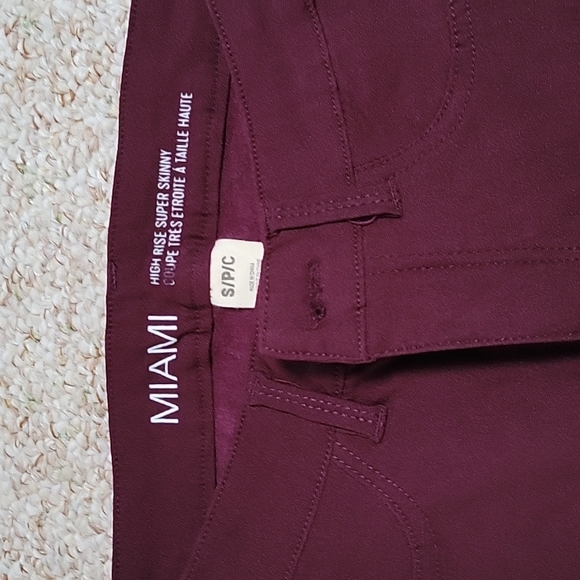 Beautiful burgundy/wine high rise pants - Picture 2 of 3